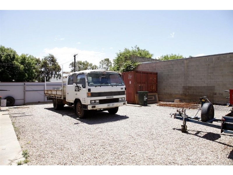 11 Jennifer Avenue, Ridgehaven SA 5097