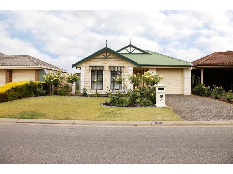 2 Holmeswood Ct, Para Hills West SA 5096