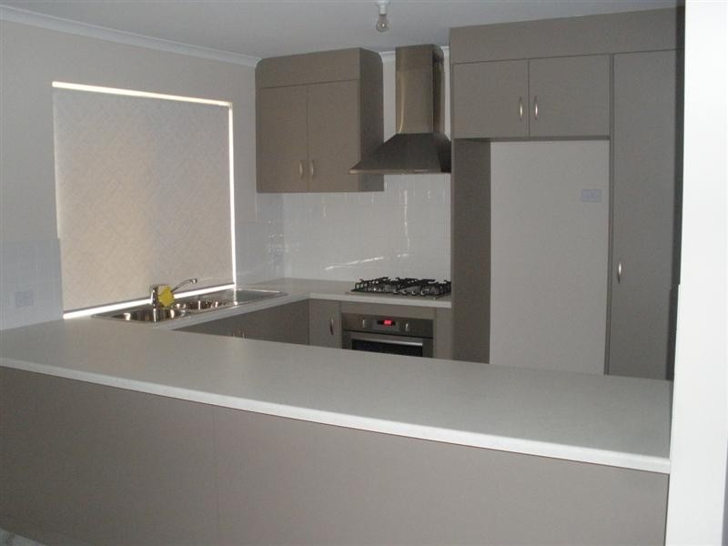 8 Julian Crt, Paralowie SA 5108