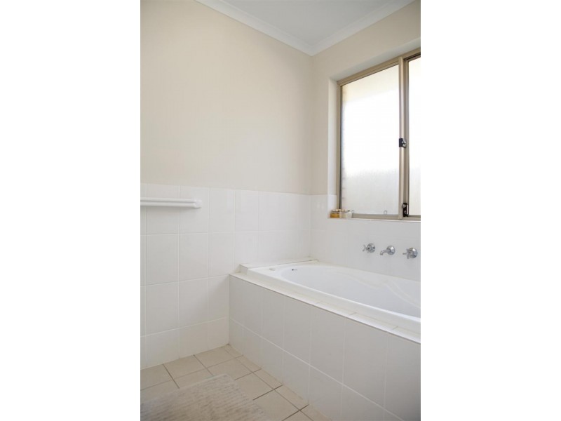 14 Alexios Court, Munno Para West SA 5115