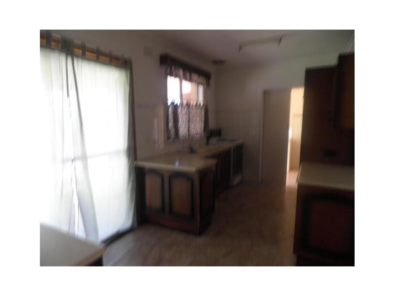 18 Cameron, Elizabeth Vale SA 5112