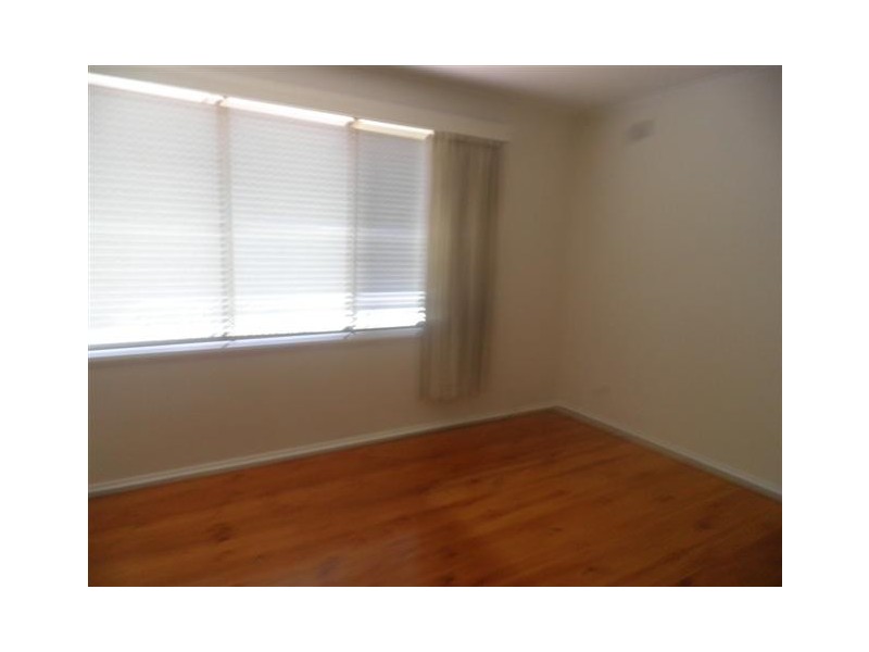 18 Cameron, Elizabeth Vale SA 5112