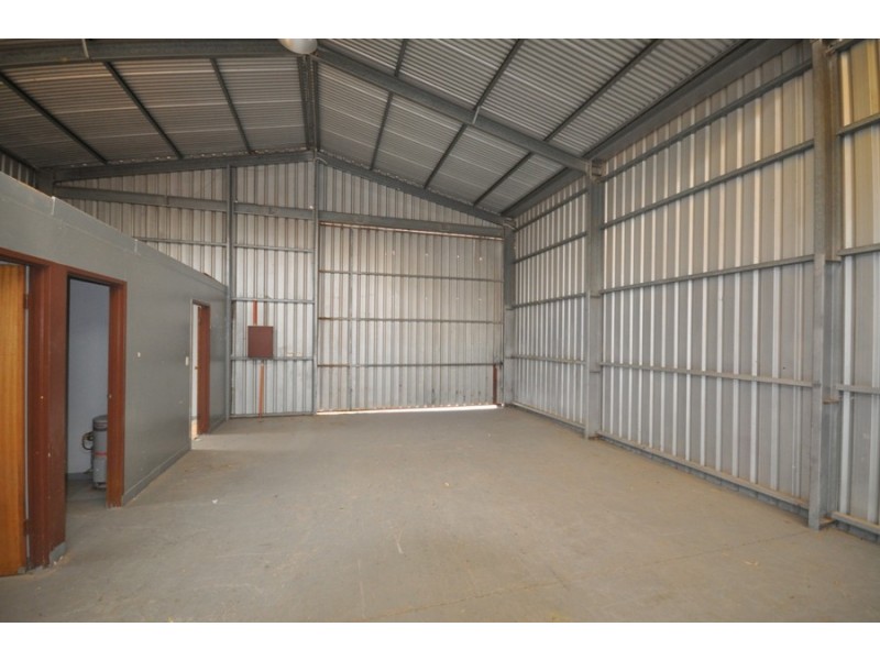 2,28 Willochra Rd, Salisbury Plain SA 5109