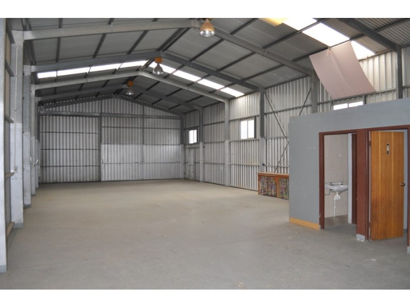 2,28 Willochra Rd, Salisbury Plain SA 5109