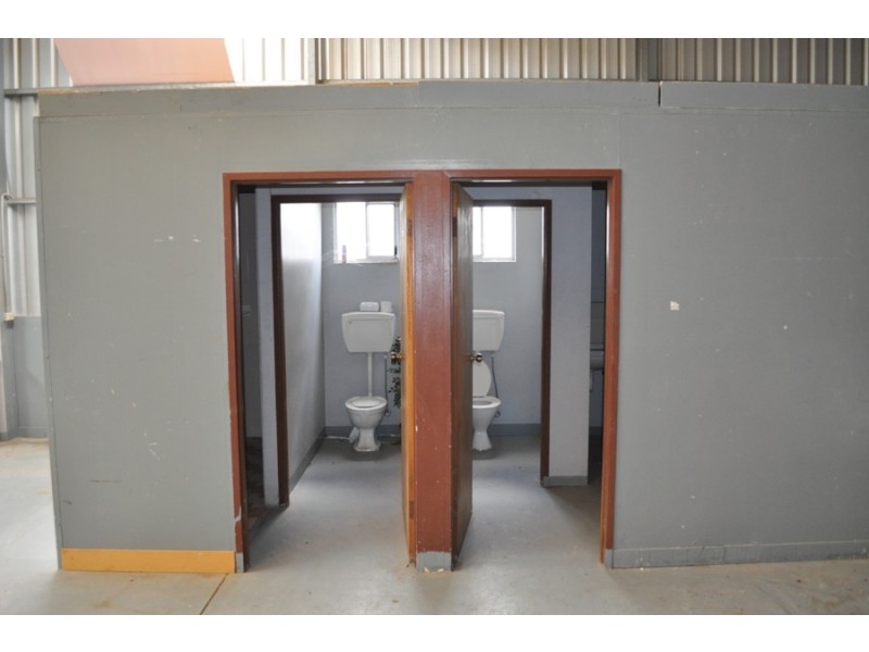 2,28 Willochra Rd, Salisbury Plain SA 5109