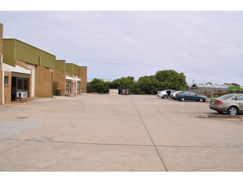 2,38-46 Barndioota Rd, Salisbury Plain SA 5109