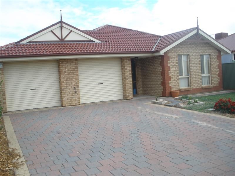 11 Cherry Lane, Paralowie SA 5108