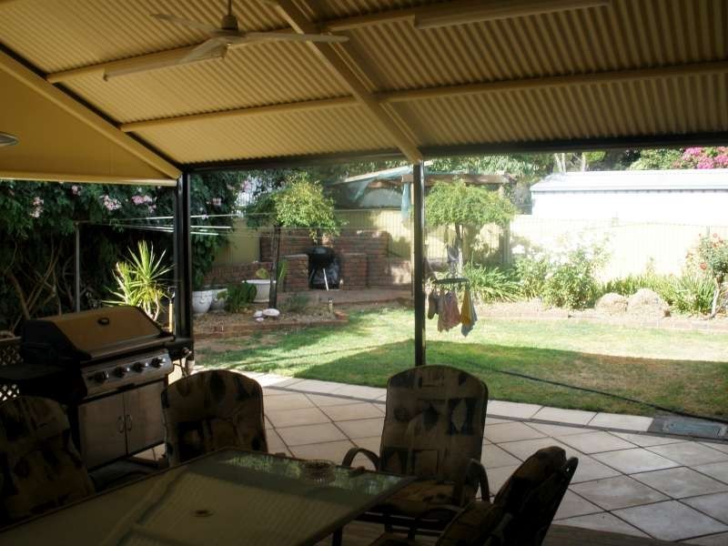 7 Pauline Drive, Surrey Downs SA 5126