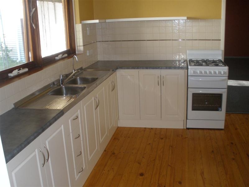 34 Sommerset Road, Para Hills SA 5096