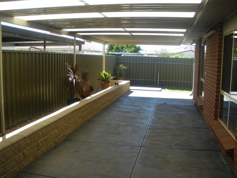 55 General Drive, Paralowie SA 5108