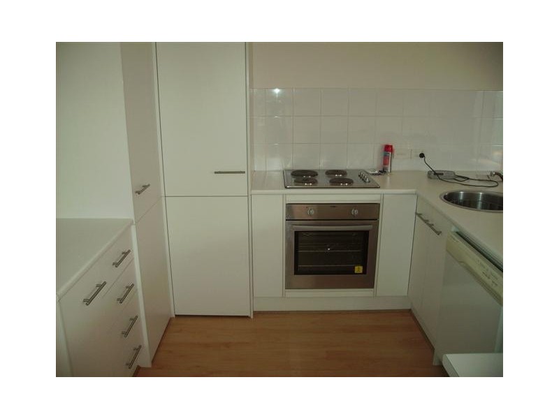 6 Pier Lane, Mawson Lakes SA 5095