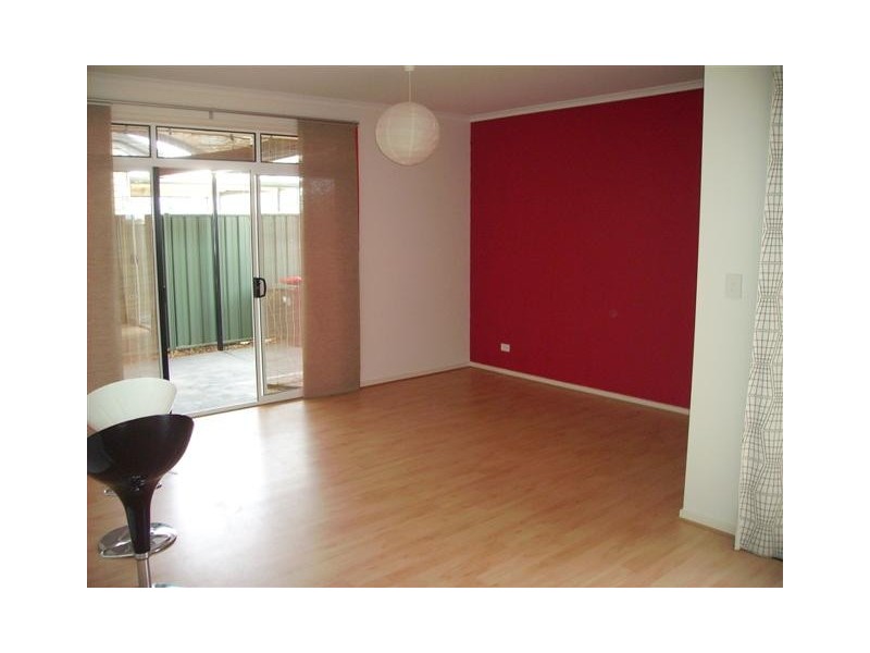 6 Pier Lane, Mawson Lakes SA 5095