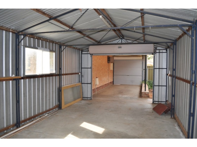 8 Halbury Road, Salisbury SA 5108