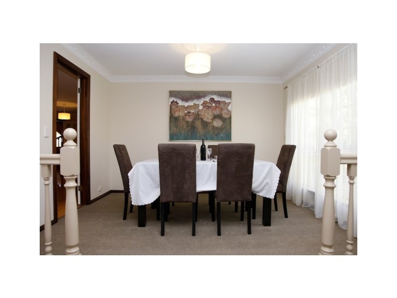 12 Gully Drive, Gulfview Heights SA 5096