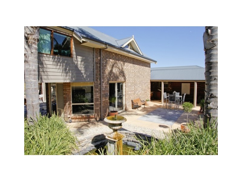 12 Gully Drive, Gulfview Heights SA 5096