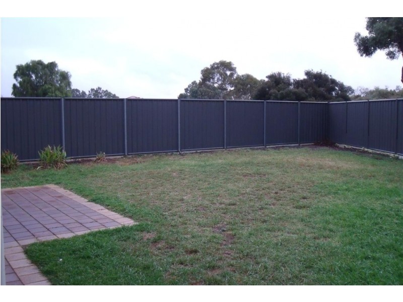 55 Wattlebird Drive, Burton SA 5110