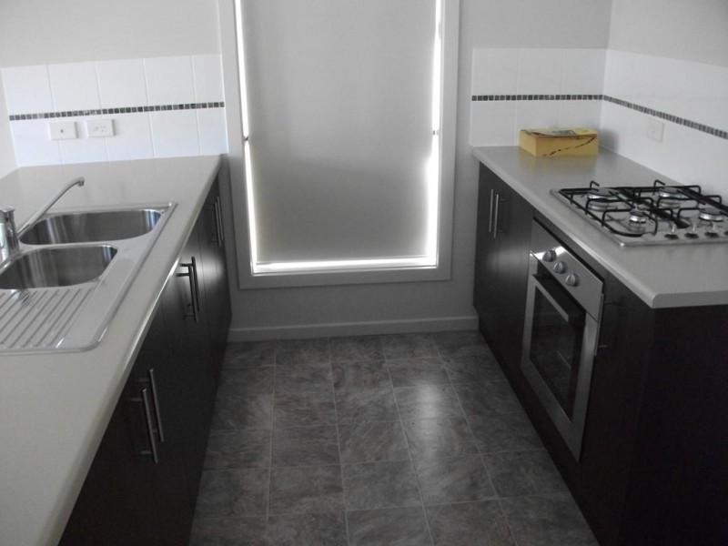 6 Lakeland, Munno Para West SA 5115