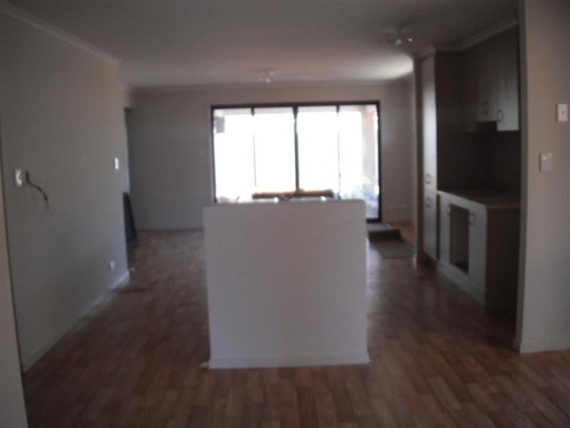 38 Cassia St, Munno Para West SA 5115