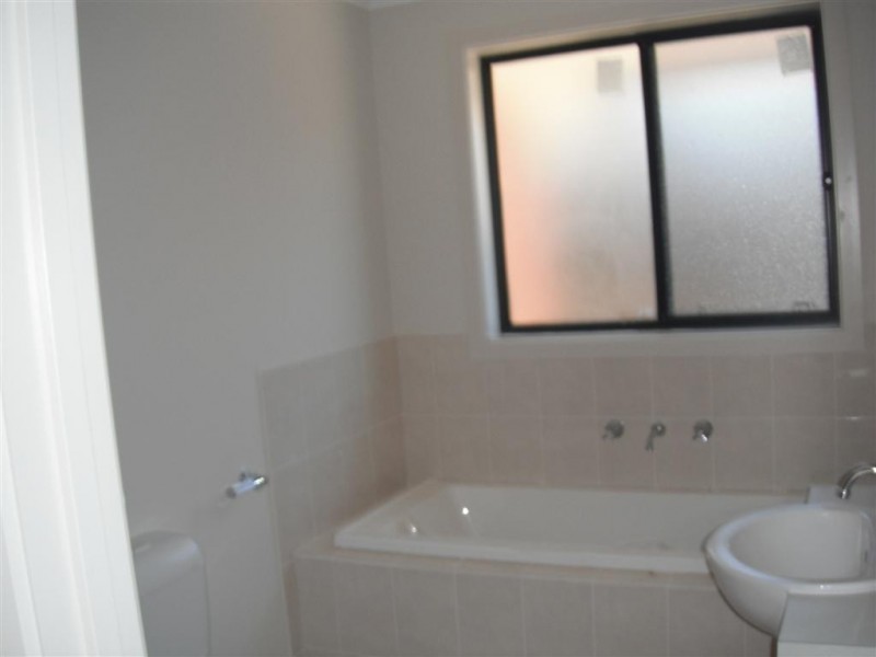 38 Cassia St, Munno Para West SA 5115