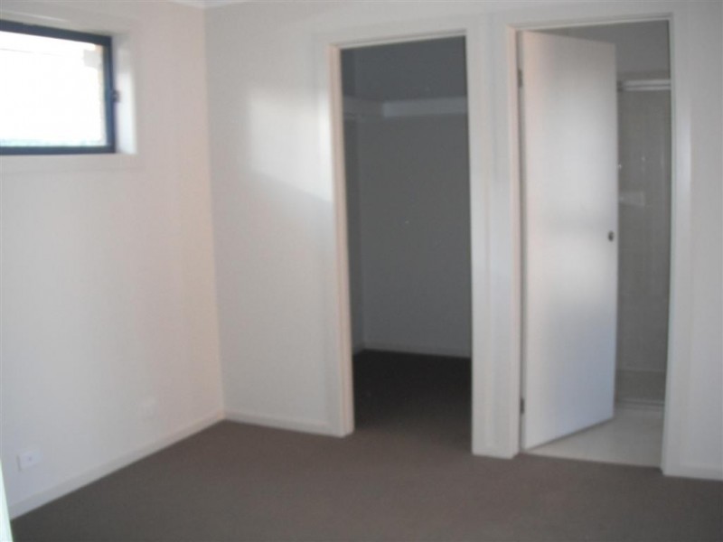 38 Cassia St, Munno Para West SA 5115