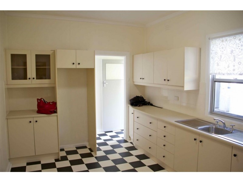 10 Walker Street, Birkenhead SA 5015