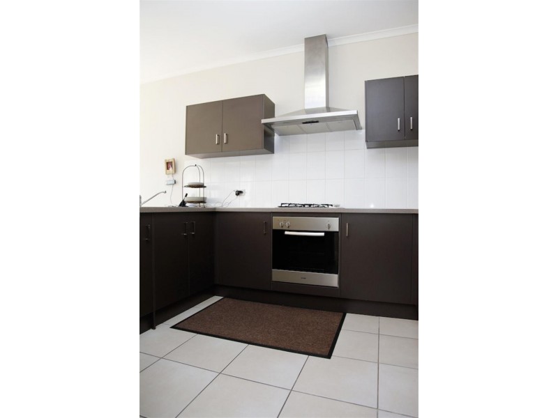 9 EVERGLADE STREET, Mawson Lakes SA 5095