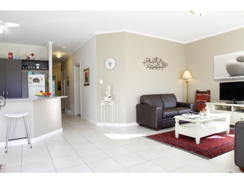 9 EVERGLADE STREET, Mawson Lakes SA 5095