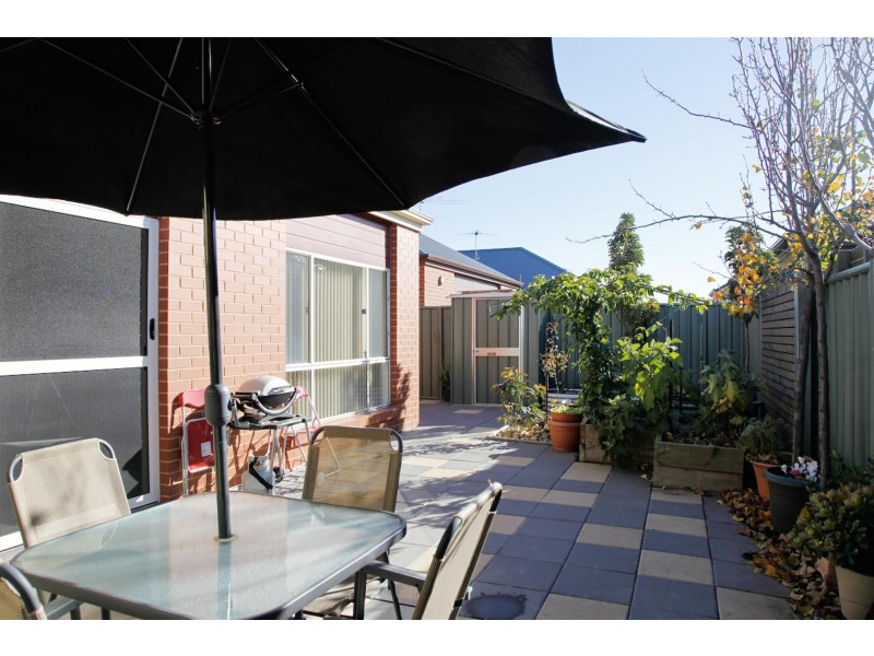 9 EVERGLADE STREET, Mawson Lakes SA 5095