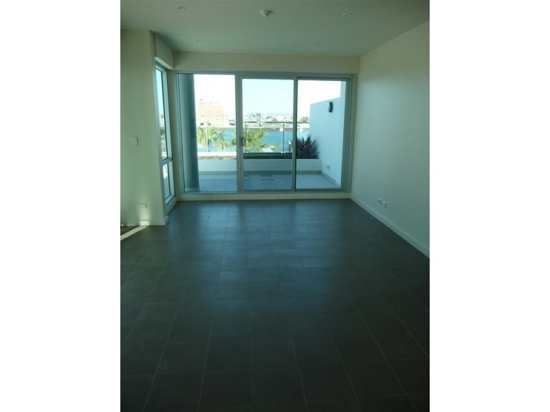 Apt 206 Spinnikar 1-2 Tarni crt New Port Quays, Port Adelaide SA 5015