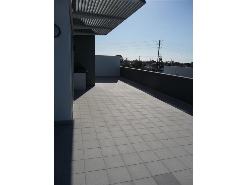 Apt 206 Spinnikar 1-2 Tarni crt New Port Quays, Port Adelaide SA 5015