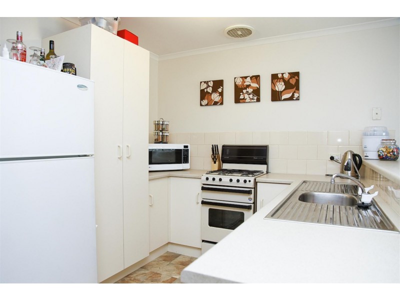 12 CHESTERFIELD WALK, Hillbank SA 5112