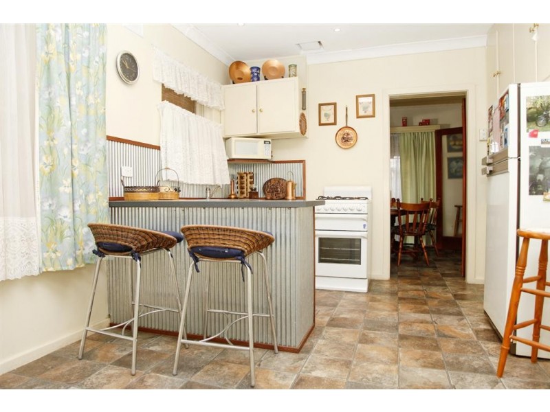 4 CAMBRIDGE STREET, Brahma Lodge SA 5109