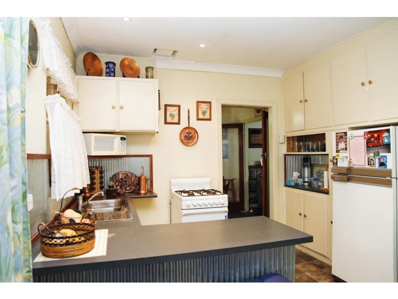 4 CAMBRIDGE STREET, Brahma Lodge SA 5109