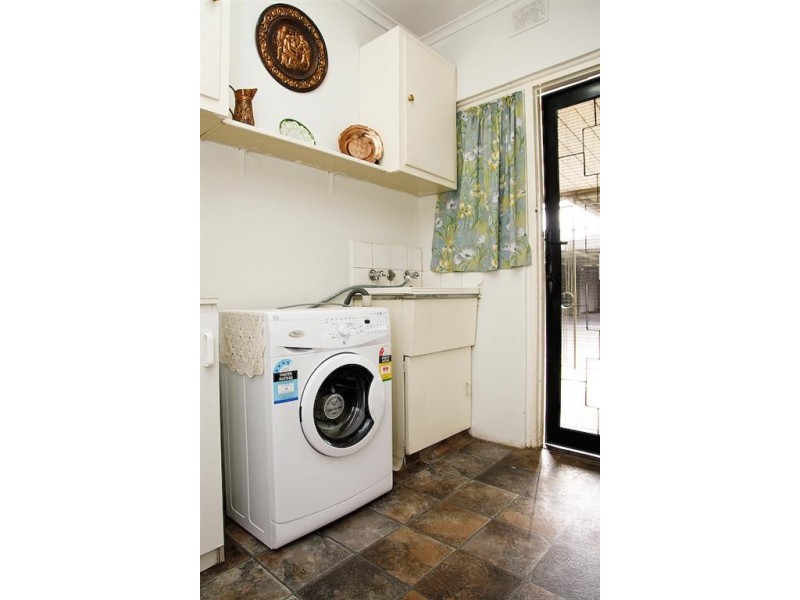 4 CAMBRIDGE STREET, Brahma Lodge SA 5109