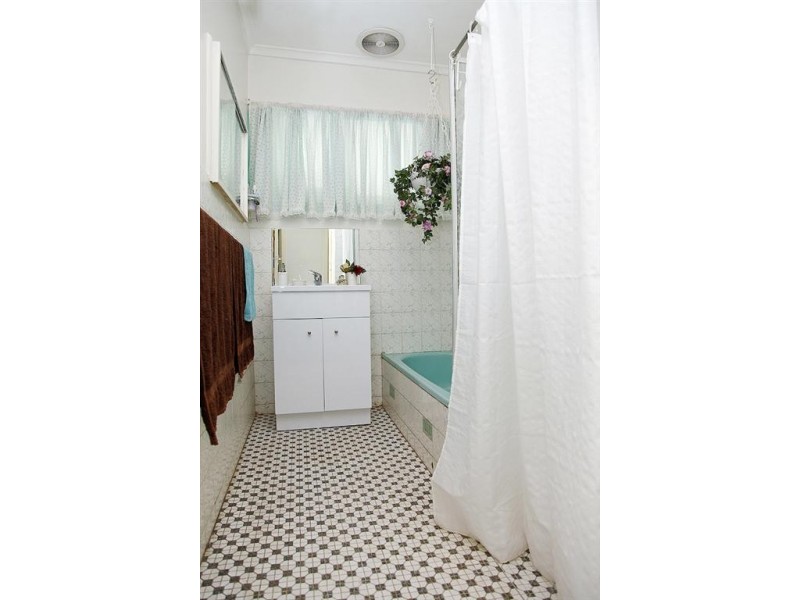 4 CAMBRIDGE STREET, Brahma Lodge SA 5109