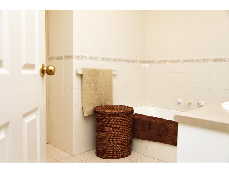 2, 60-64 Sir Ross Smith Blvd, Oakden SA 5086