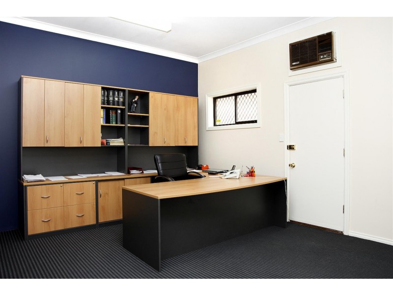 1,2 and 3/38 Commercial Road, Salisbury SA 5108