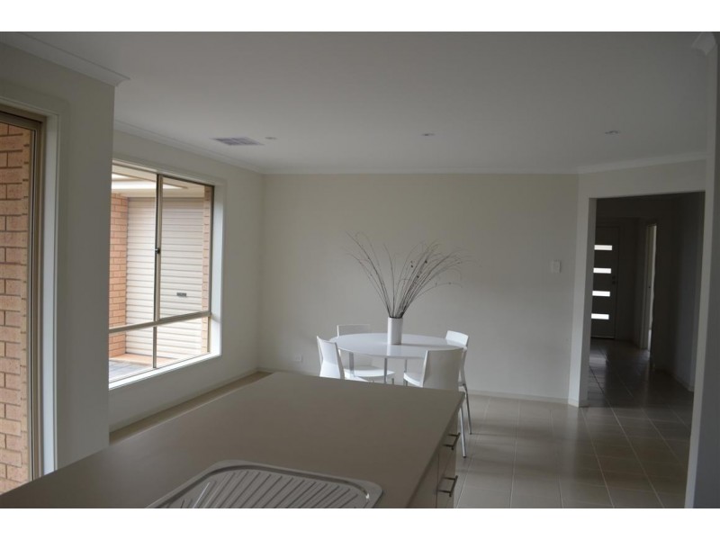 6 Julia Rise, Blakeview SA 5114