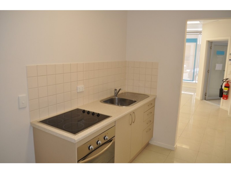 2/2 Fisher Place, Mawson Lakes SA 5095