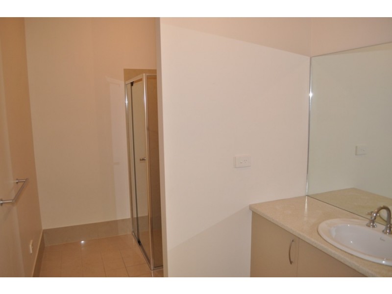 2/2 Fisher Place, Mawson Lakes SA 5095