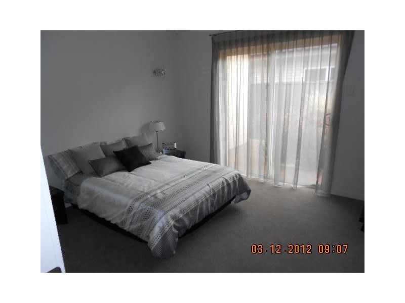 19 Jindabyne Street, Andrews Farm SA 5114