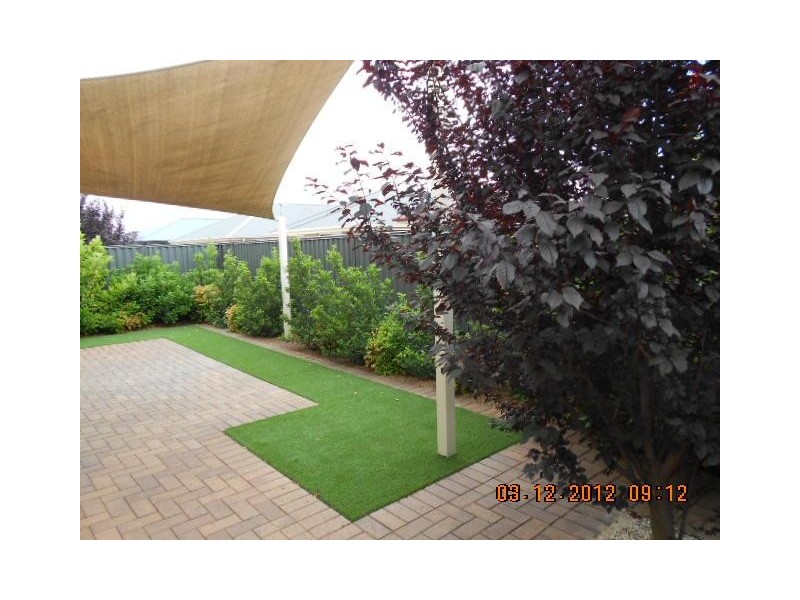 19 Jindabyne Street, Andrews Farm SA 5114