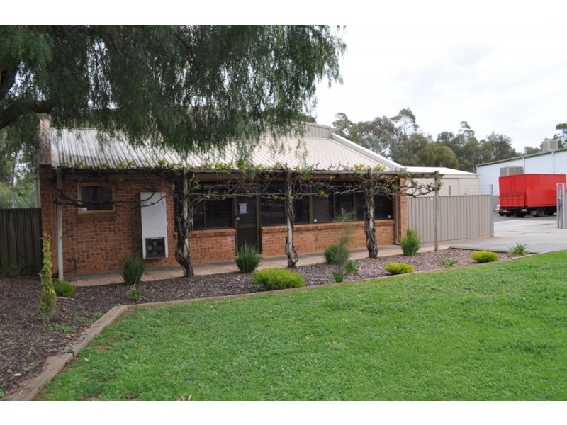 4 Texel Ct, Salisbury South SA 5106