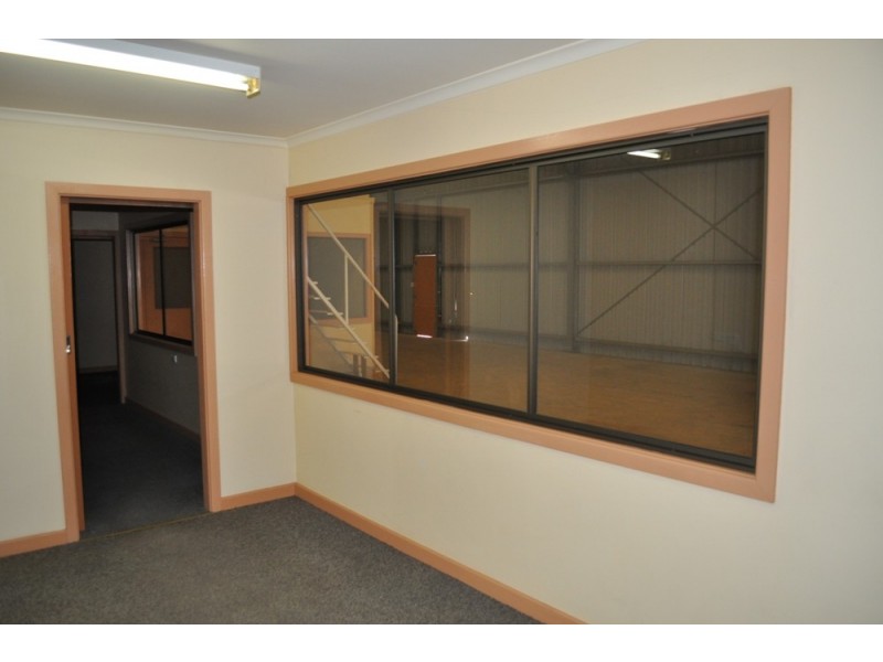 4 Texel Ct, Salisbury South SA 5106