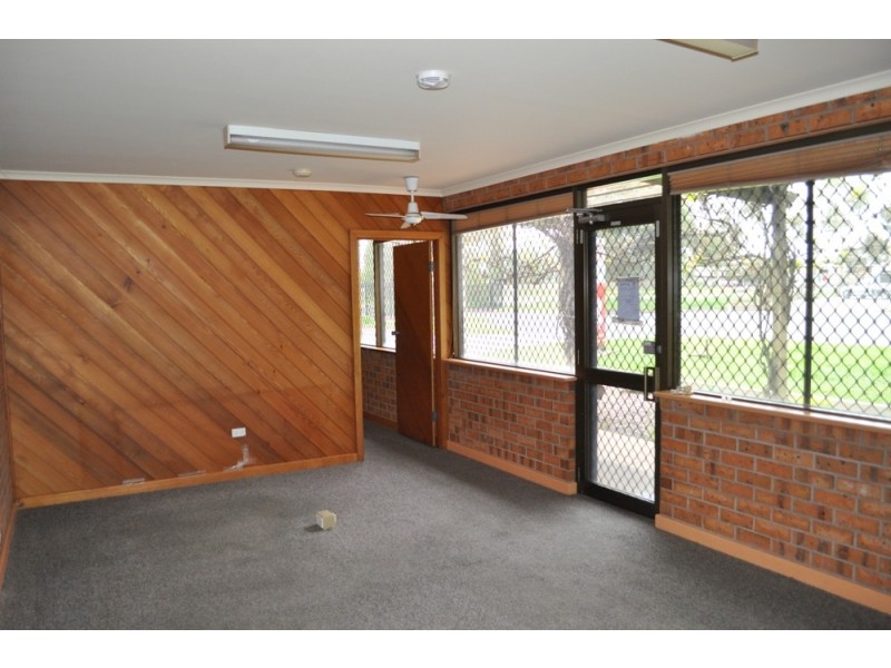 4 Texel Ct, Salisbury South SA 5106