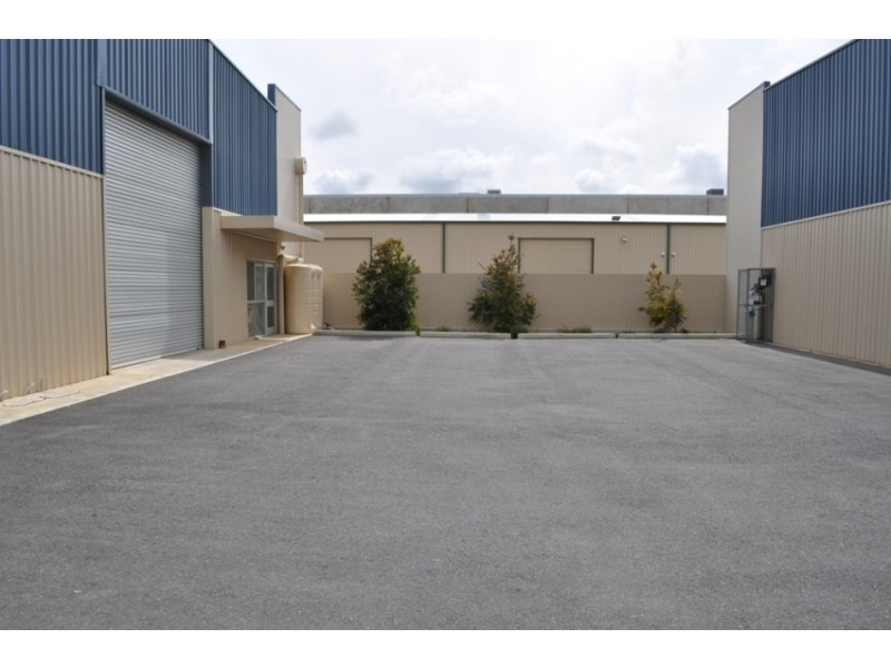 3 and 4, 25 Beafield Road, Para Hills West SA 5096