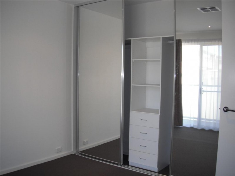 32 Godfrey st, Port Adelaide SA 5015