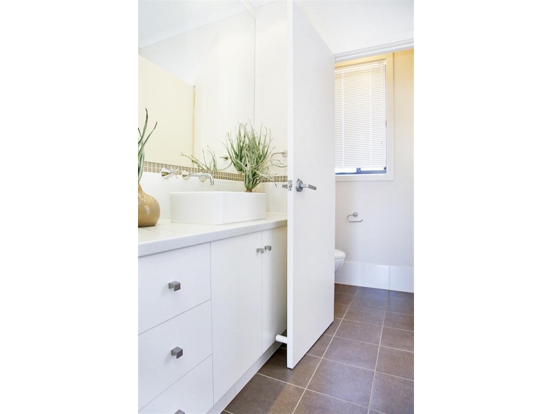 174 Shepherdson Rd, Parafield Gardens SA 5107