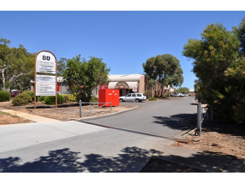 4,80 Hogarth Rd, Elizabeth South SA 5112
