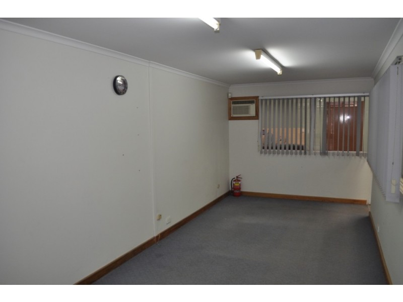 4,80 Hogarth Rd, Elizabeth South SA 5112